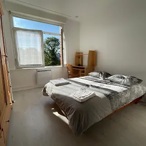  Appartement Calme Et Lumineux - Parking Privatif - Metro A 5mn